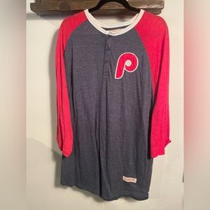 Mitchell and Ness Phillies raglan Xxl